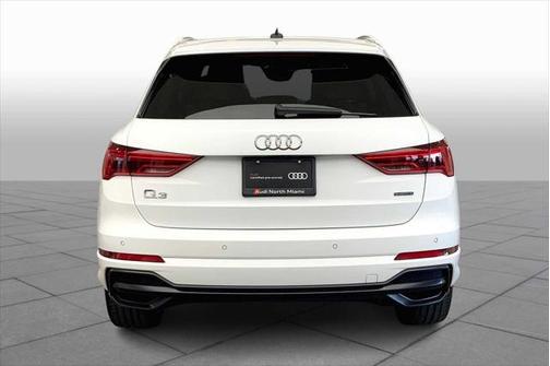 2021 Audi Q3 45 S line Premium