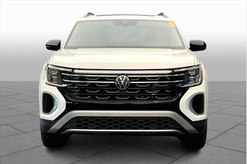 2024 Volkswagen Atlas 2.0T SE w/Technology 4MOTION