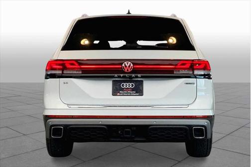 2024 Volkswagen Atlas 2.0T SE w/Technology 4MOTION