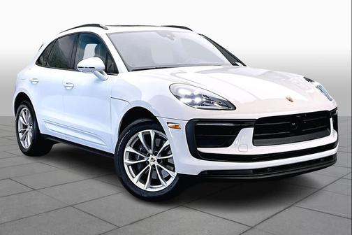2025 Porsche Macan AWD