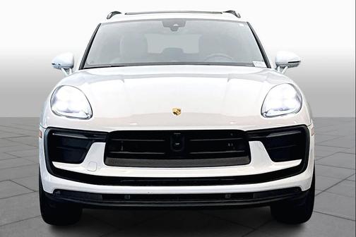 2025 Porsche Macan AWD