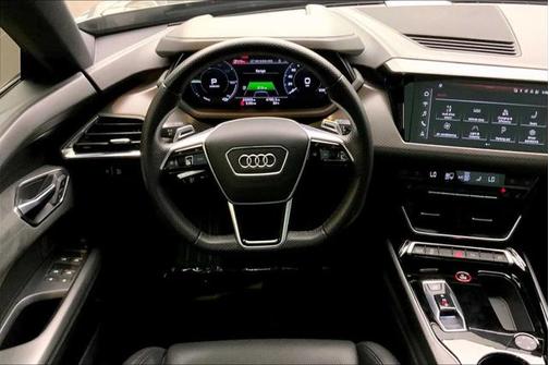 2022 Audi e-tron GT Premium Plus