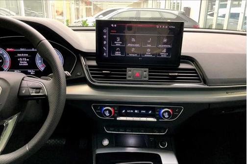 2025 Audi Q5 45 S line Premium Plus