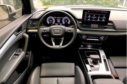 2025 Audi Q5 45 S line Premium Plus