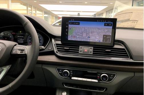 2025 Audi Q5 45 S line Premium Plus