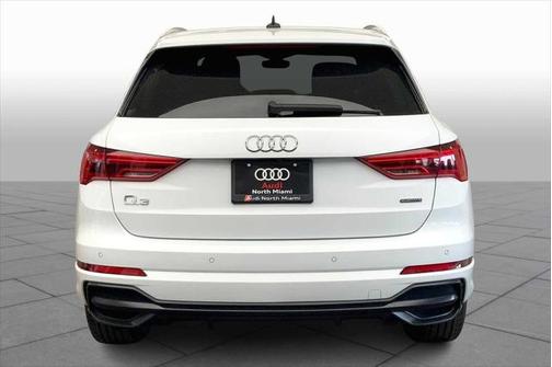 2022 Audi Q3 45 S line Premium Plus