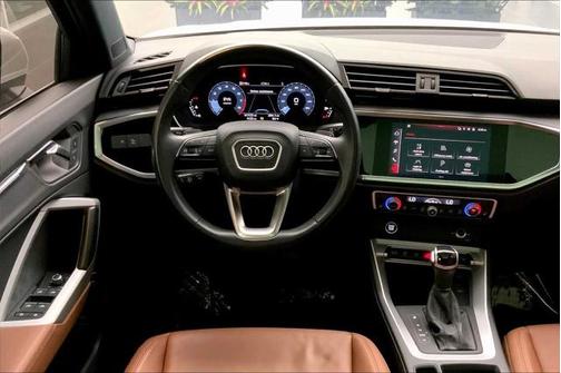 2022 Audi Q3 45 S line Premium Plus