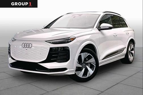 Glacier White Metallic 2025 Audi Q6 e-tron Premium Plus quattro