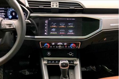 2022 Audi Q3 45 S line Premium