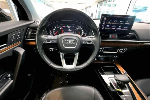 2023 Audi Q5 40 Premium