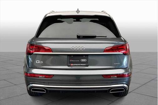 2023 Audi Q5 45 S line Premium Plus