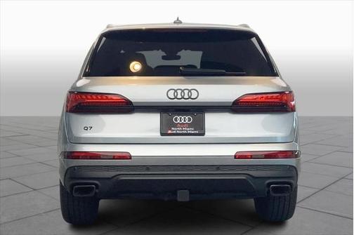 2025 Audi Q7 55 Premium Plus