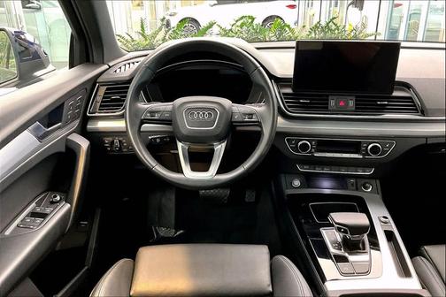 2025 Audi Q5 45 S line Premium