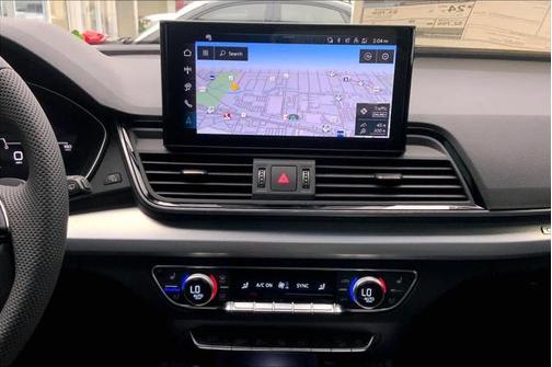 2024 Audi Q5 45 S line Prestige