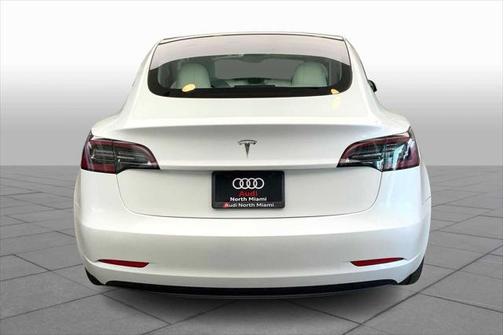 2023 Tesla Model 3 Standard Range