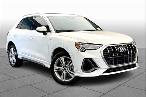 2024 Audi Q3 45 S line Premium Plus
