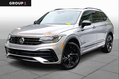 2023 Volkswagen Tiguan 2.0T SE R-Line Black