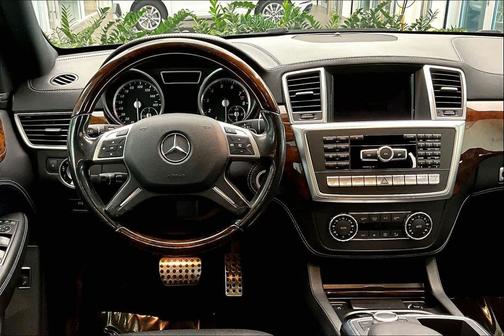 2015 Mercedes-Benz M-Class 4MATIC