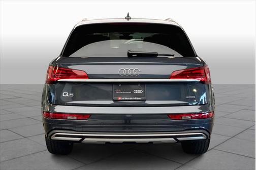 2024 Audi Q5 Prestige 40 TFSI quattro S tronic