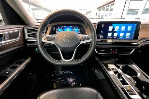 2024 Volkswagen Atlas 2.0T SEL