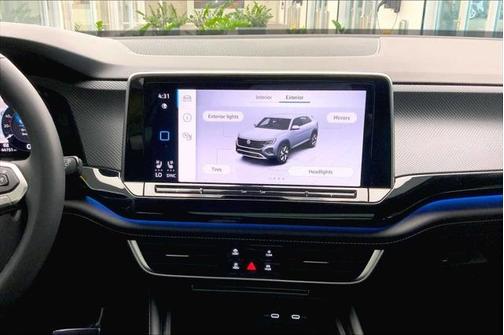 2024 Volkswagen Atlas Cross Sport 2.0T SEL