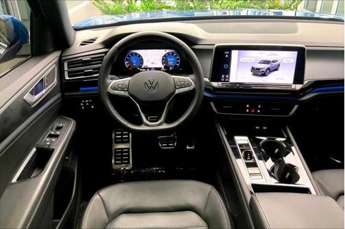 2024 Volkswagen Atlas Cross Sport 2.0T SEL