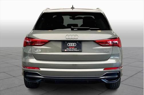 2022 Audi Q3 45 S line Premium