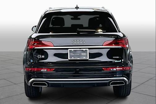2024 Audi Q5 45 S line Premium Plus