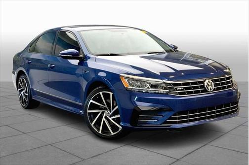 2017 Volkswagen Passat 1.8T R-Line w/Comfort