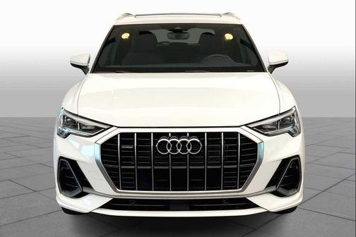 2023 Audi Q3 Premium 45 TFSI S line quattro Tiptronic