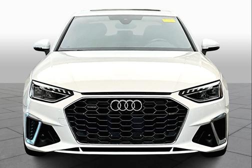 2022 Audi A4 45 S line Premium Plus