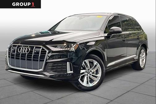 2024 Audi Q7 45 Premium Plus