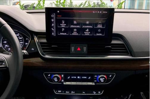 2023 Audi Q5 40 Premium
