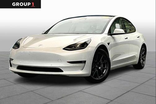 2022 Tesla Model 3 Long Range