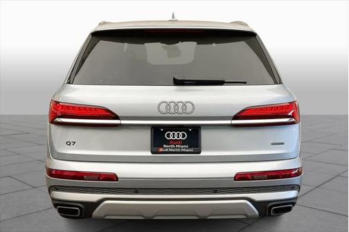 2025 Audi Q7 55 Premium Plus