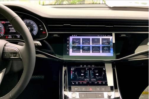 2025 Audi Q7 55 Premium Plus