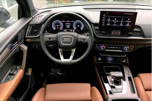 2025 Audi Q5 45 S line Premium Plus