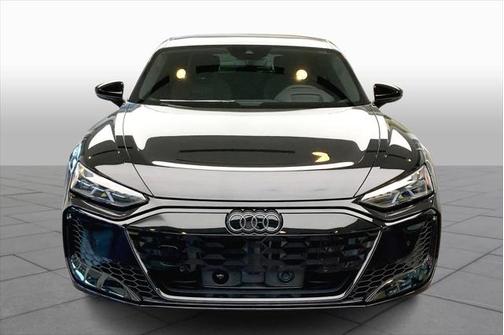 2025 Audi RS e-tron GT performance