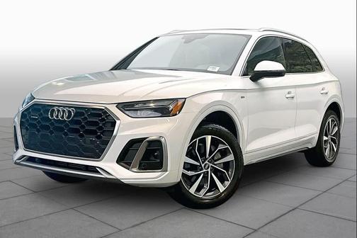 Glacier White Metallic 2023 Audi Q5 45 S line Premium