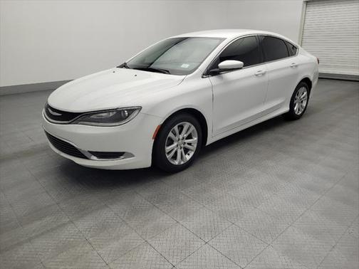 2017 Chrysler 200 Limited