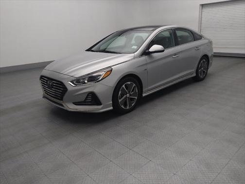 2019 Hyundai SONATA Hybrid Limited