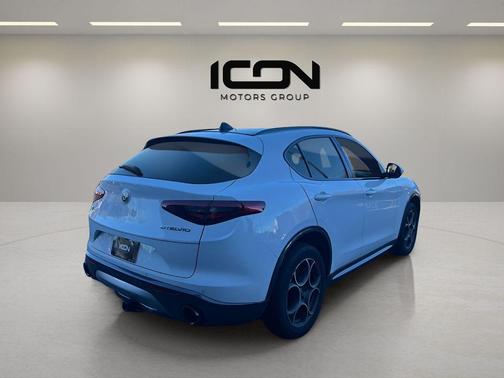 2023 Alfa Romeo Stelvio Ti