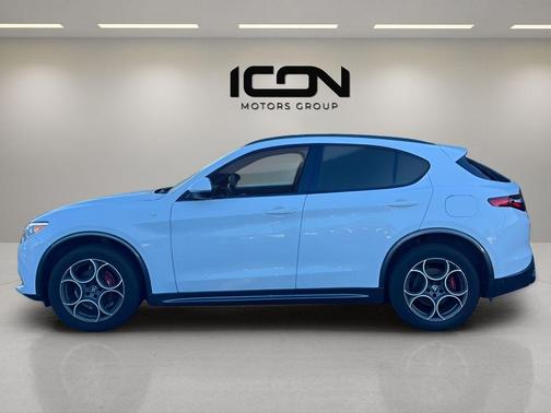 2023 Alfa Romeo Stelvio Ti