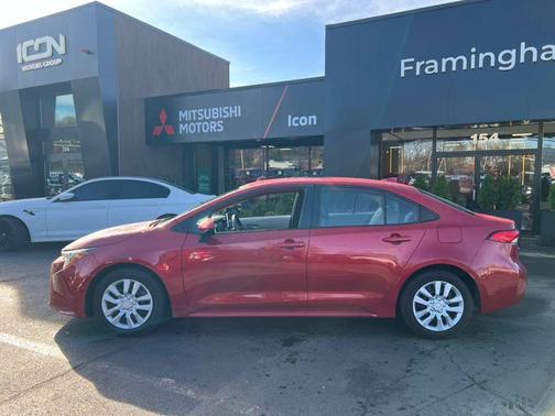 Barcelona Red Metallic 2021 Toyota Corolla LE