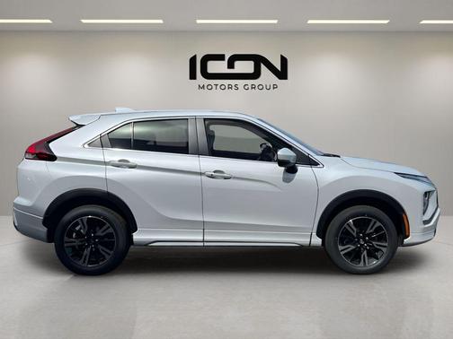 White Diamond 2026 Mitsubishi Eclipse Cross SEL