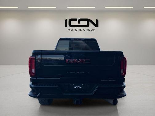 2022 GMC Sierra 2500 Denali