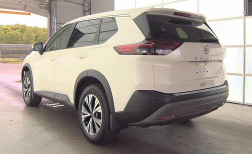 Pearl White Tricoat 2023 Nissan Rogue SV