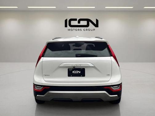 2023 Kia Niro Touring