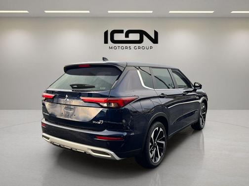 2025 Mitsubishi Outlander PHEV SE S-AWC