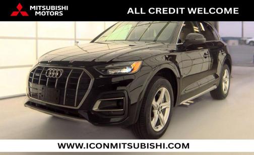 Brilliant Black 2023 Audi Q5 40 Premium